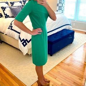 Merlona XS Green Midi Dress